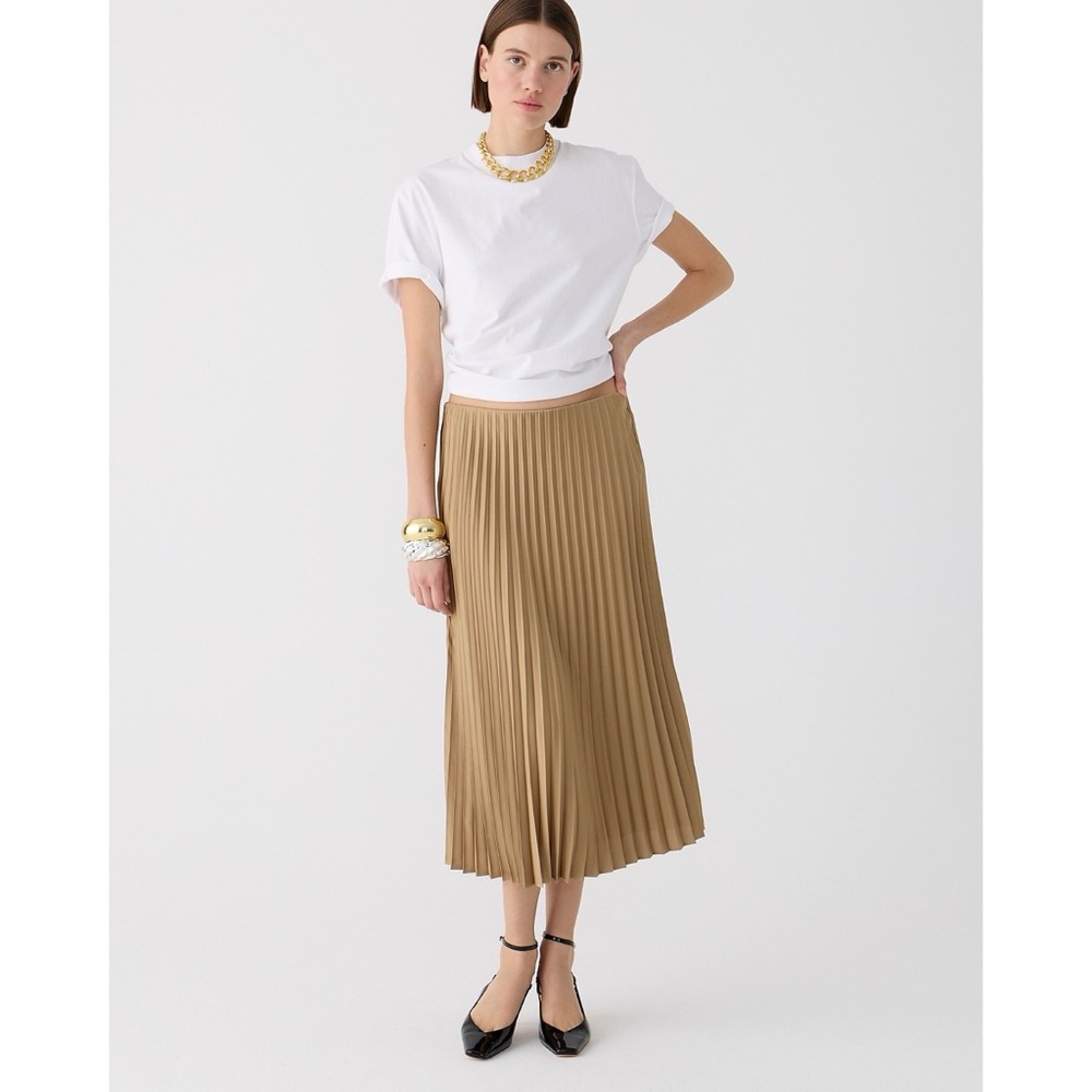 NWT J. Crew Women's Gwyneth Pleated Slip Skirt Color Camel Size Medium